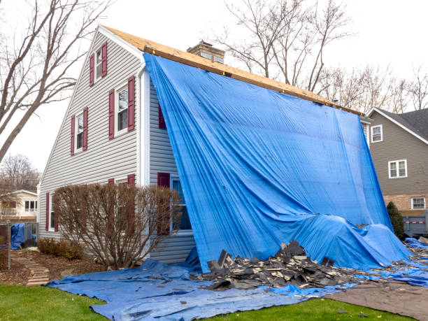 Best Storm Damage Siding Repair  in Queens Gate, PA